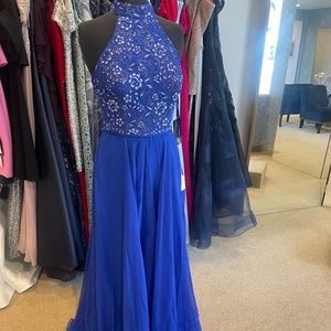 LA FEMME ROYAL BLUE HALTER PROM DRESS NWT
